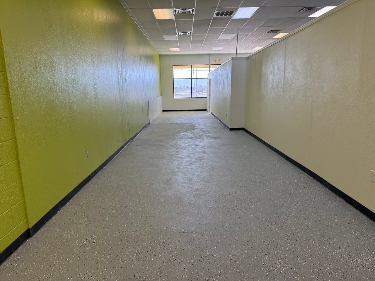 13921 Montana Ave - Photo 6 of 10