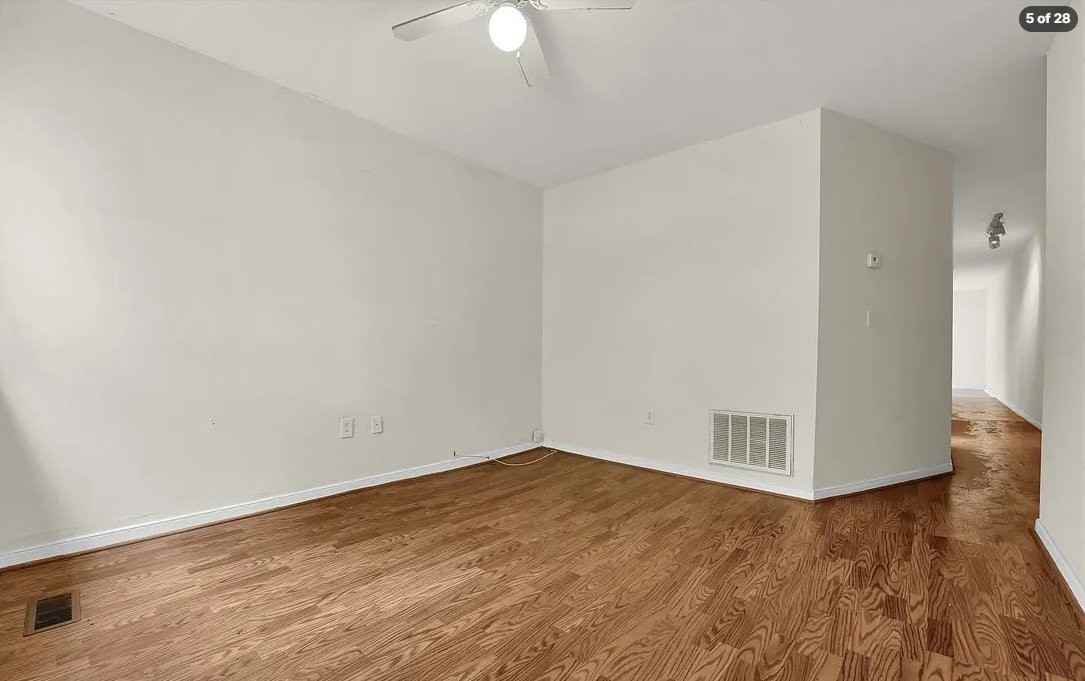 2111 Maplewood Ave #A - Photo 4 of 19