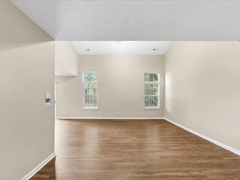 5109 Rocky Forge Dr - Photo 3 of 9