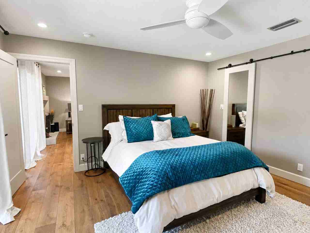 208 Vista Ct - Photo 3 of 19