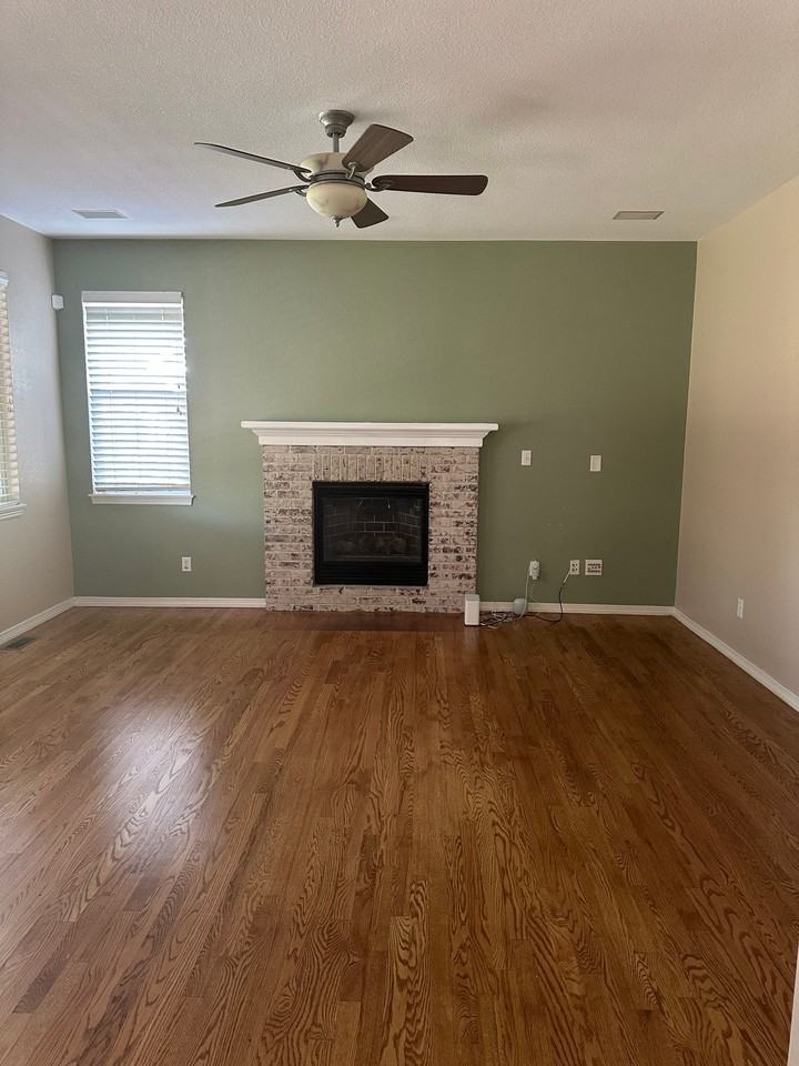 13821 Quail Ridge Dr - Photo 2 of 20