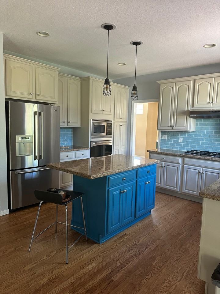 13821 Quail Ridge Dr - Photo 3 of 20