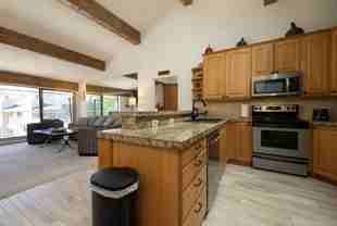 288 W Beaver Creek Blvd #E4 - Photo 1 of 1
