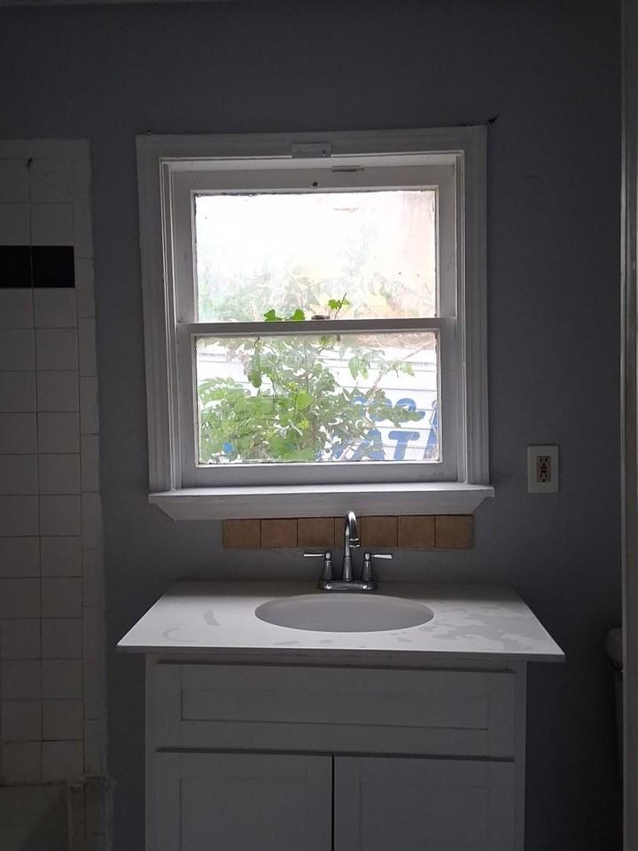 230 Swst - Photo 6 of 8