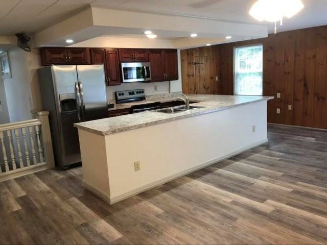 903 Morgantown Rd #301