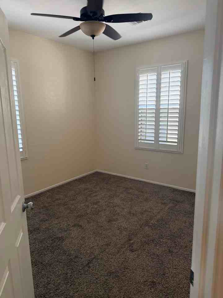 991 W Wendy Way - Photo 7 of 12