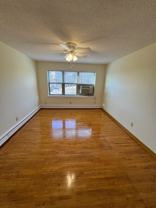 885 Saint Paul Ave #5 - Photo 1 of 1