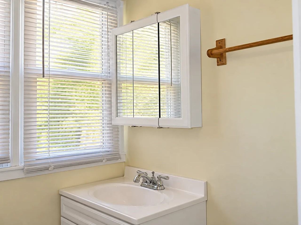141 Pennypacker Dr - Photo 5 of 5