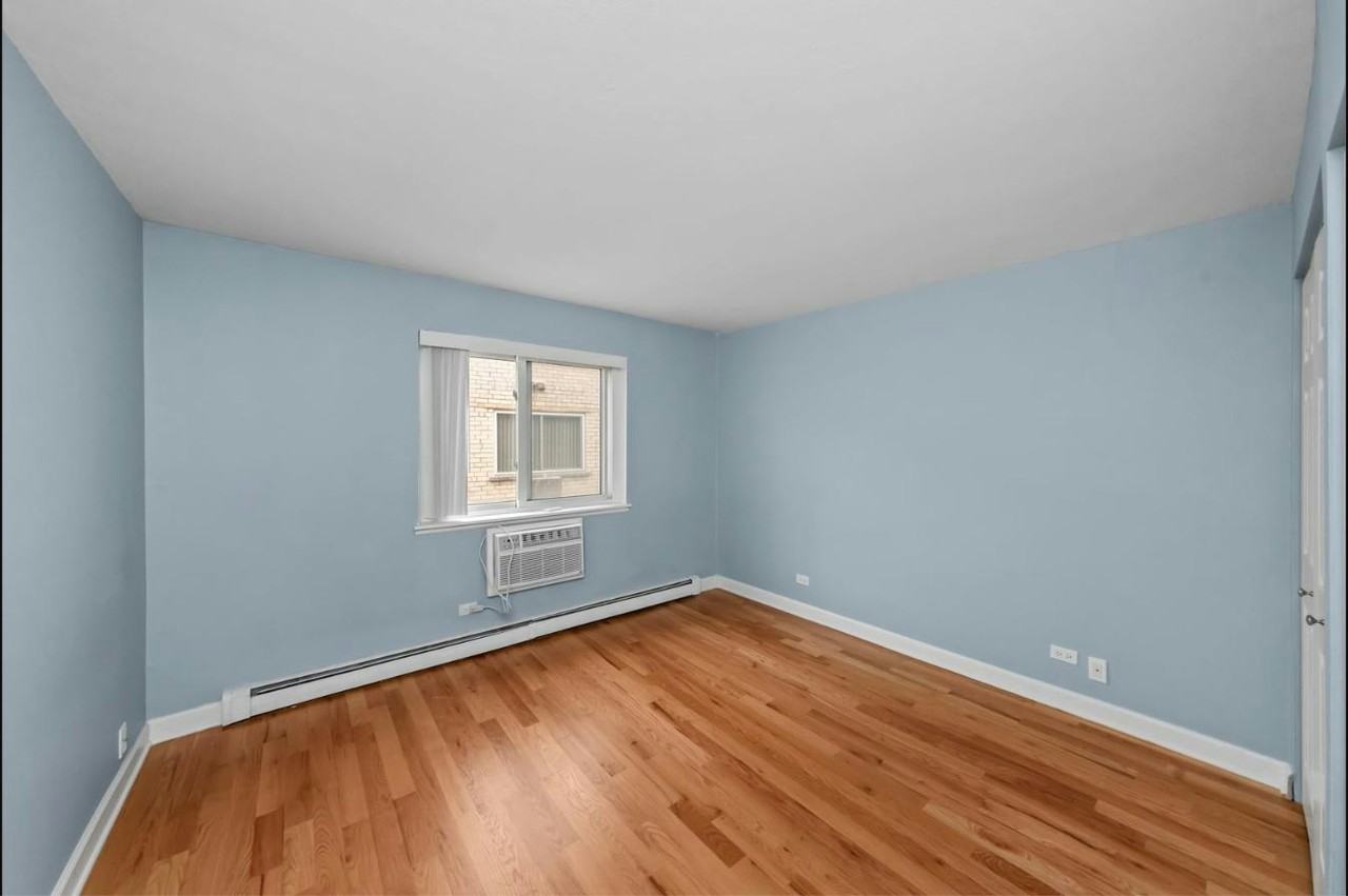 663 West Grace Street, Unit 216 - Photo 6 of 9