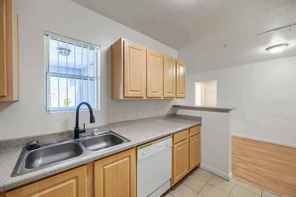 6955 North Durango Drive Unit 3081 - Photo 7 of 18