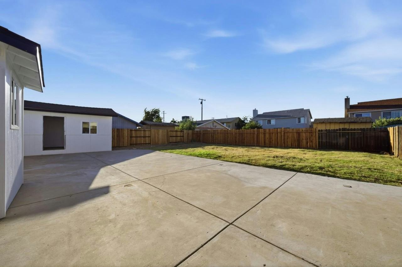 7607 Elder Creek Road - Photo 7 of 23