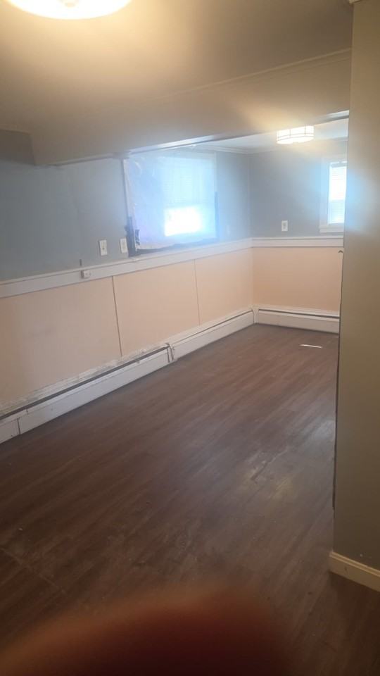 52 Lawrence St, Clinton - Photo 2 of 8