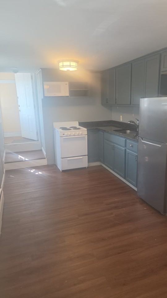 52 Lawrence St, Clinton - Photo 7 of 8