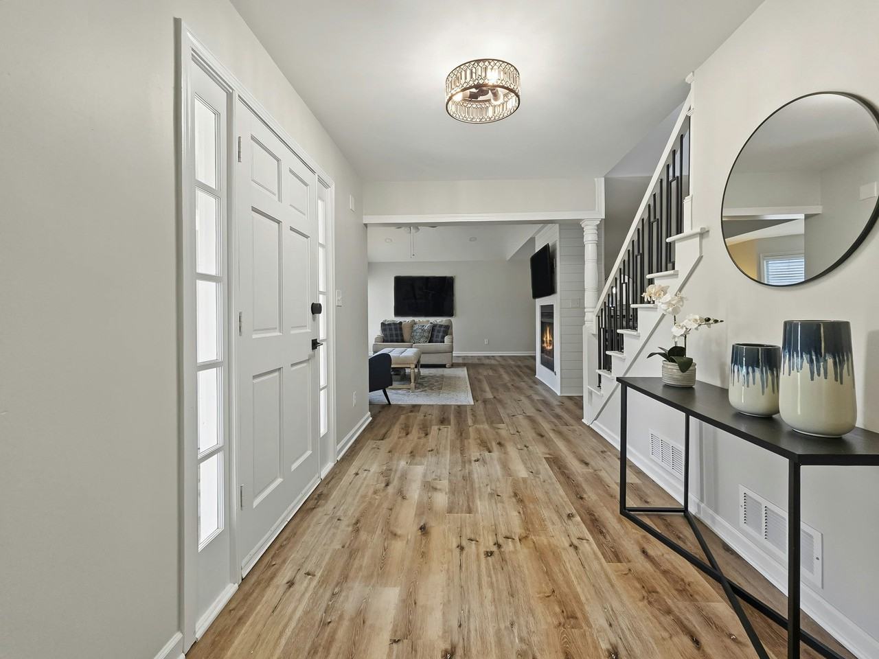 5147 Coolamber Drive - Photo 4 of 40
