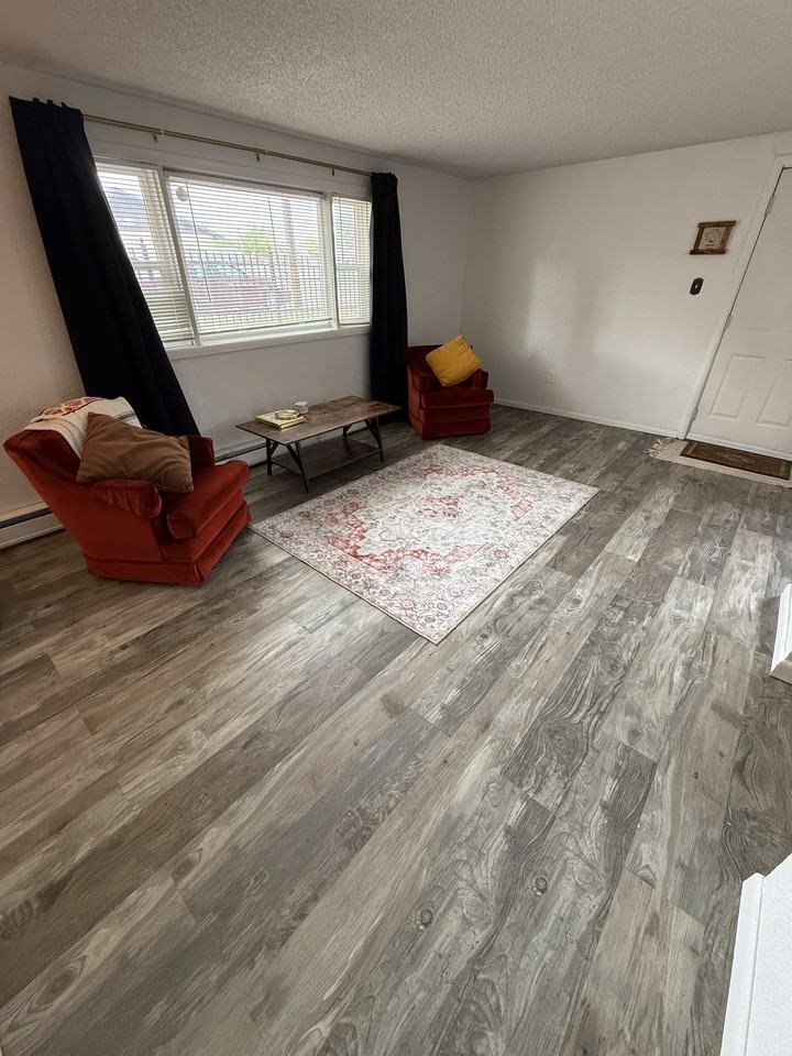 2901 8th Avenue North (Newest) - Photo 2 of 10