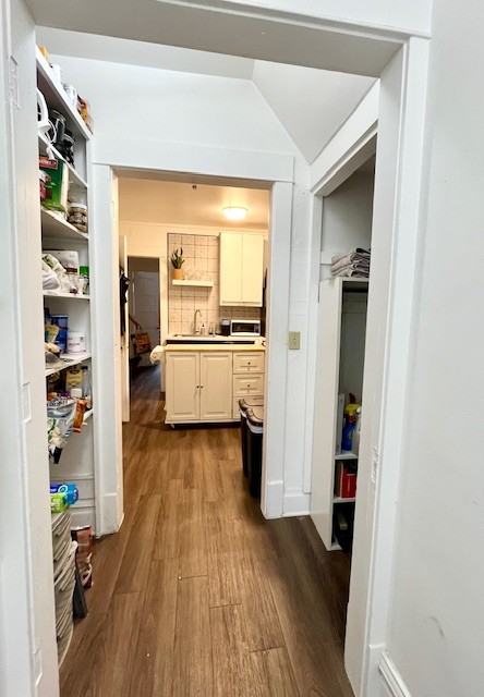 207 N. Pickney Street207-1 #207-1 - Photo 7 of 24
