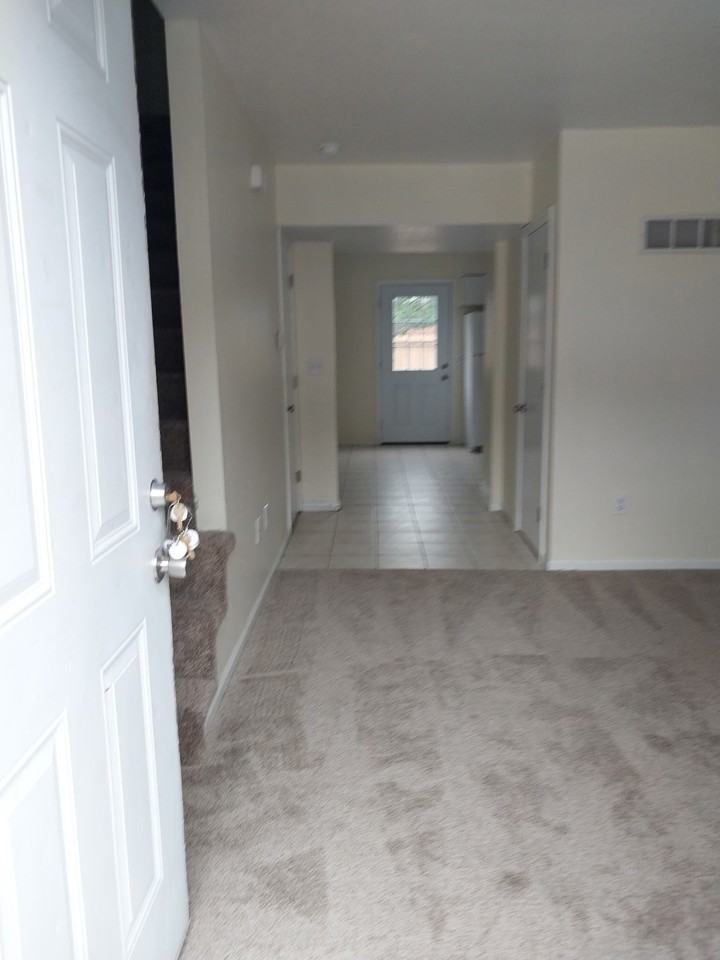 219 Grover Street - Photo 2 of 9
