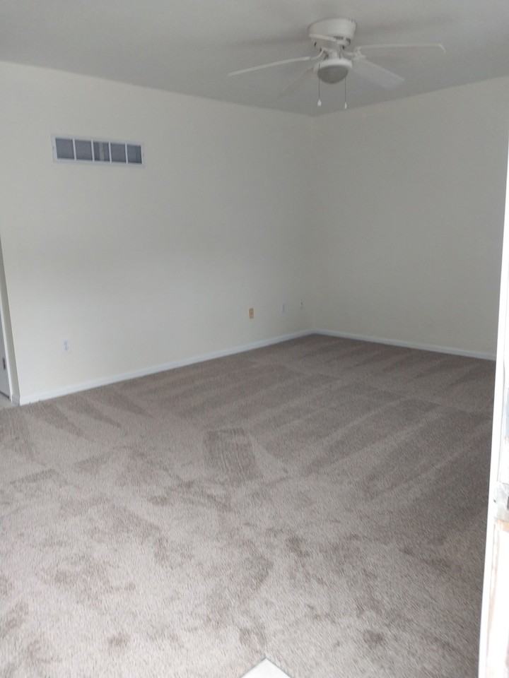 219 Grover Street - Photo 6 of 9