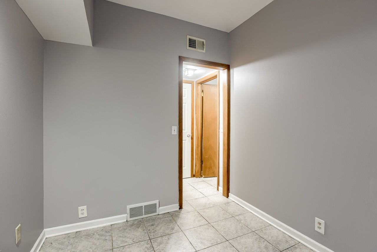 115 South 38th Street - Photo 7 of 14