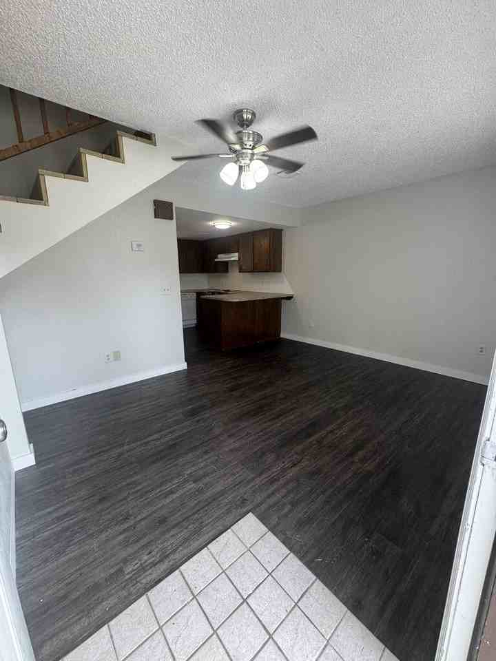 Pleasant Valley Apartments - Photo 2 of 17