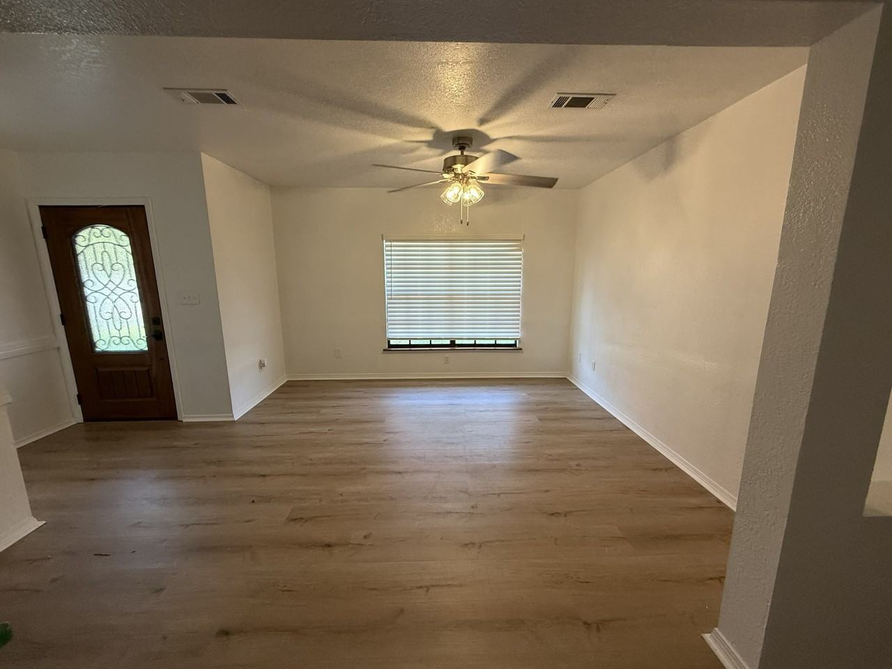 465 Shady Drive Unit # 1 - Photo 7 of 12