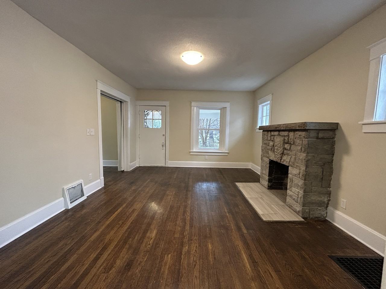 4110 Scarritt Ave #1 - Photo 3 of 12