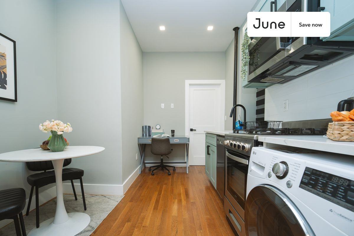 826 9th Ave #2RS - Photo 4 of 11