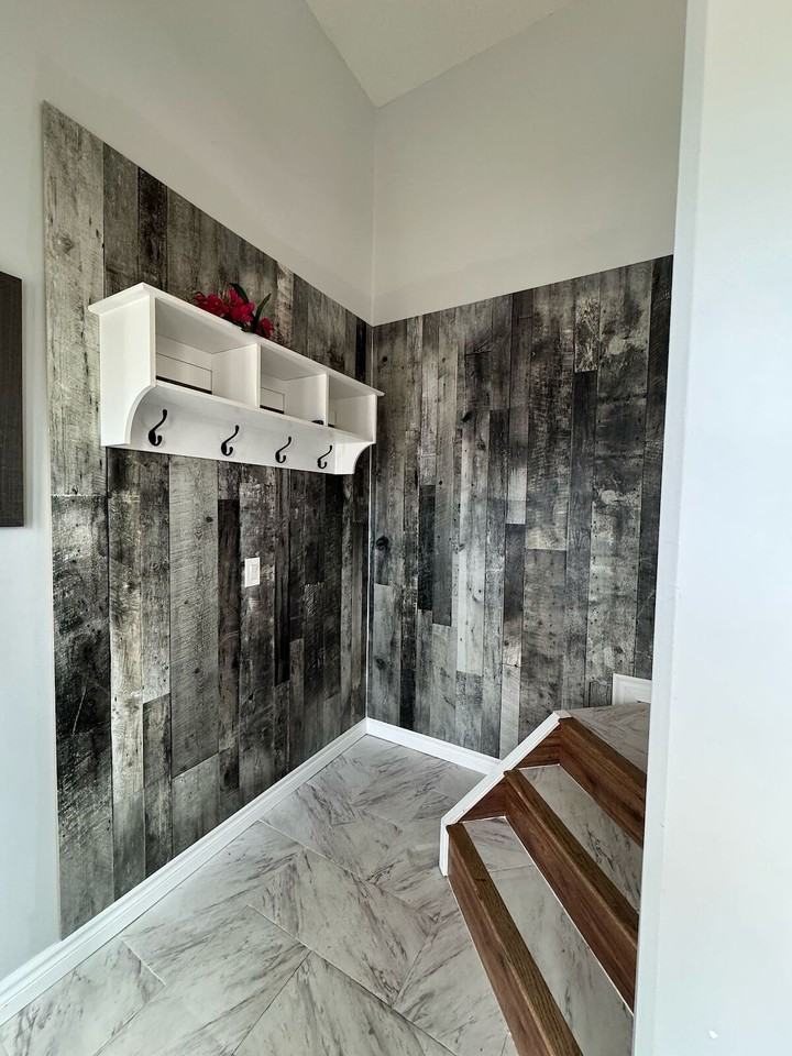 13018 90 St - Photo 3 of 25