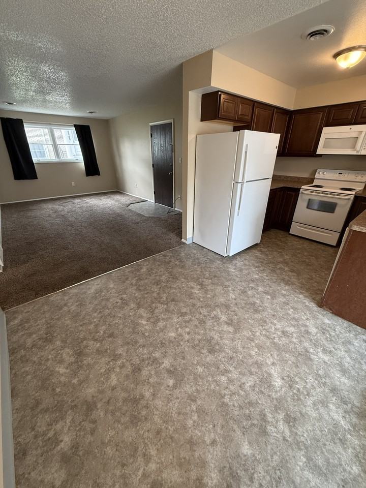 4236 Central Ave #4 - Photo 4 of 13