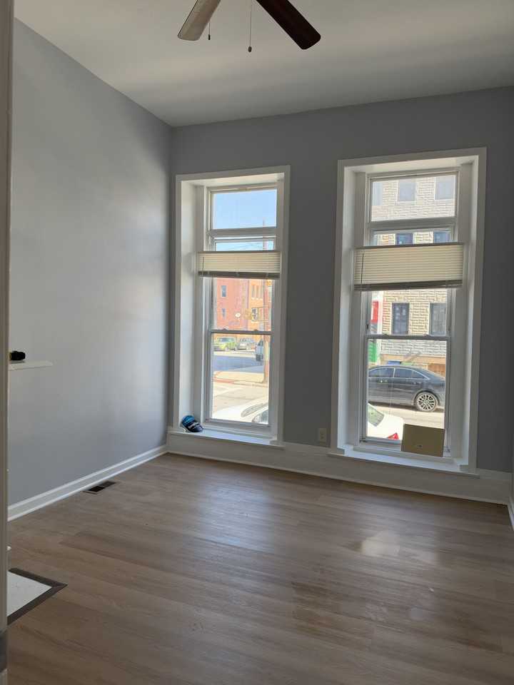 1734 Mcculloh St #1 - Photo 3 of 14