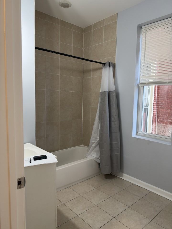 1734 Mcculloh St #1 - Photo 6 of 14