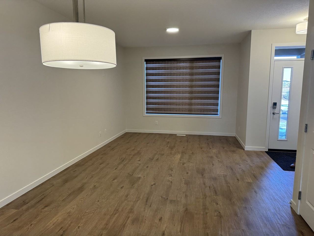 105 Setonvista Gate Se - Photo 2 of 15
