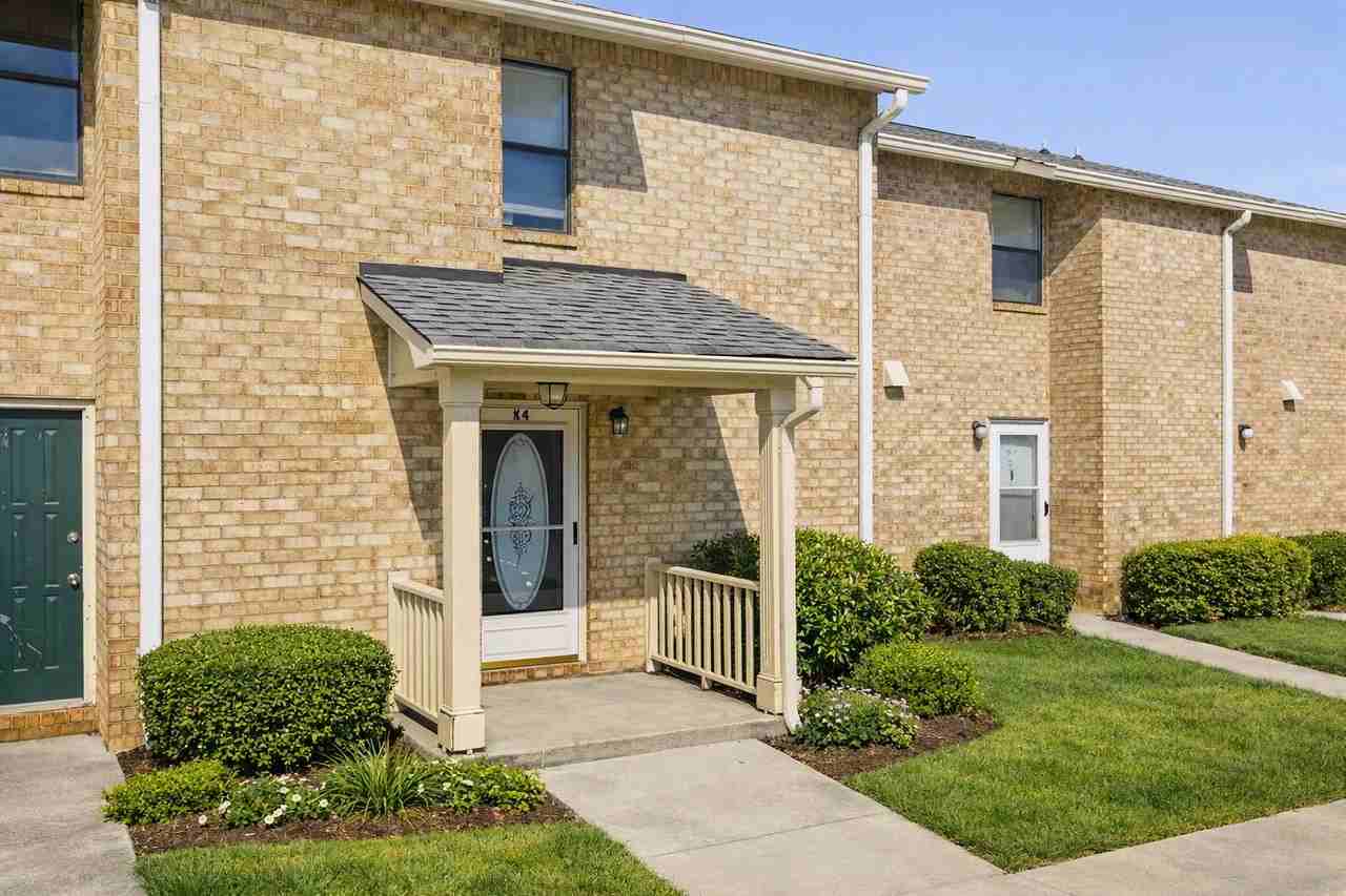 Courtyards Apartments - Photo 5 of 13