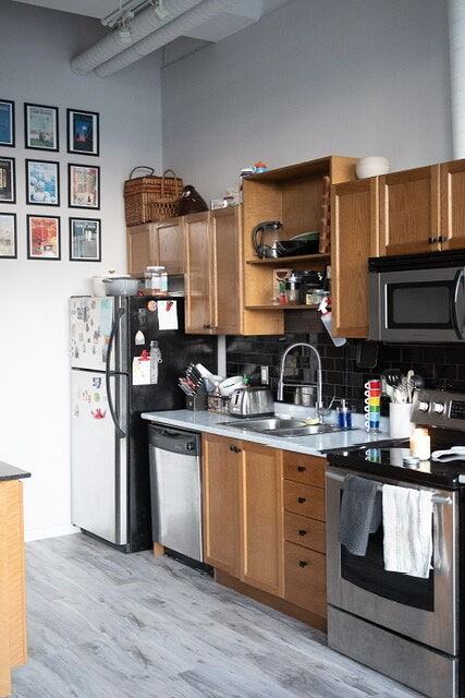 404 Kaufman Lofts - Photo 3 of 11