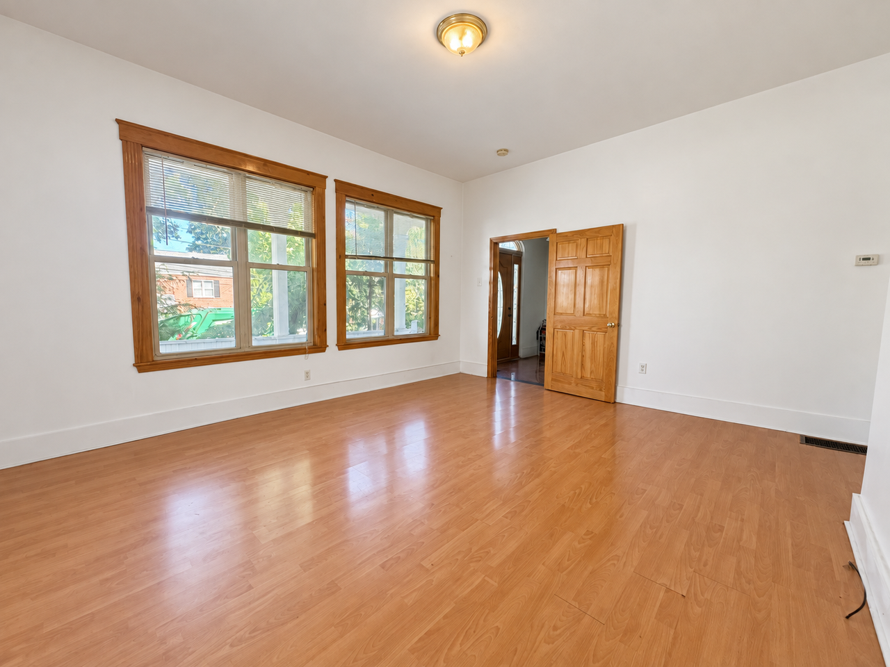 46 Court St - Photo 2 of 8