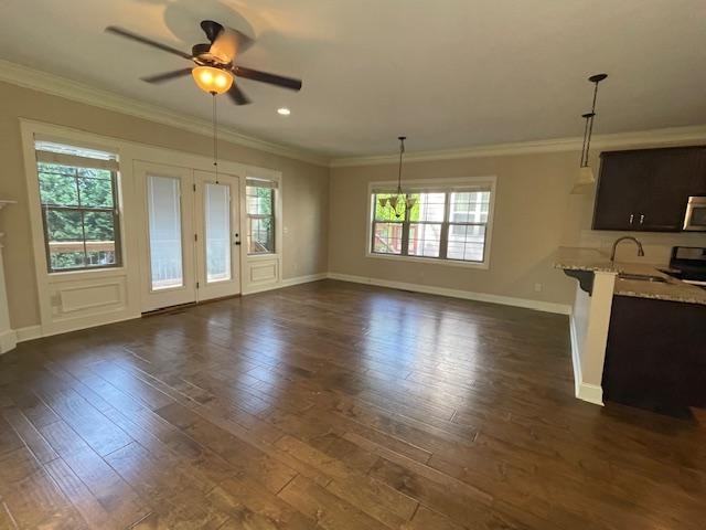 17 Tudor Way - Photo 3 of 10