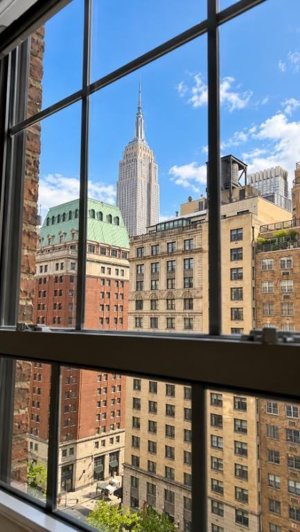 77 Park Ave - Photo 5 of 10