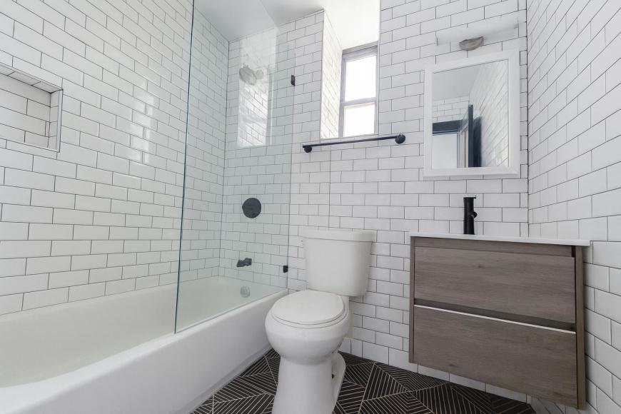 39 Macdonough St - Photo 4 of 4