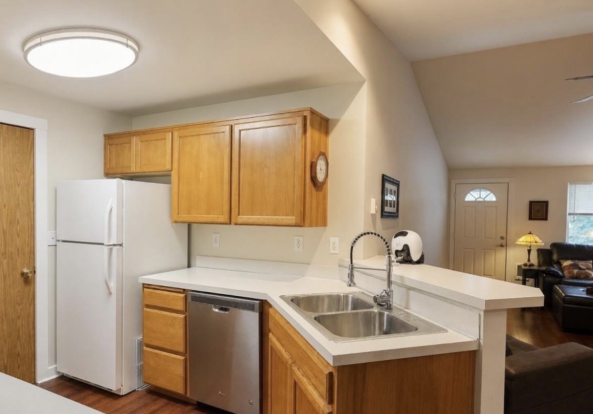 1835 Turnage St Nw #NA - Photo 7 of 7