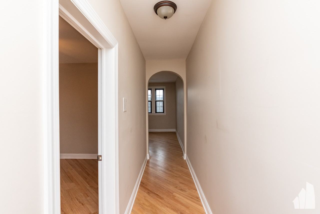 894 Green Bay Rd #896-06 - Photo 5 of 12