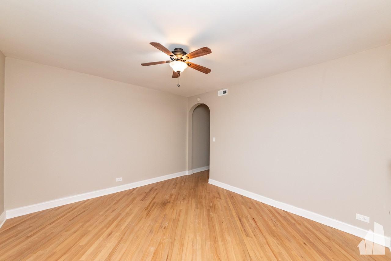894 Green Bay Rd #896-06 - Photo 6 of 12
