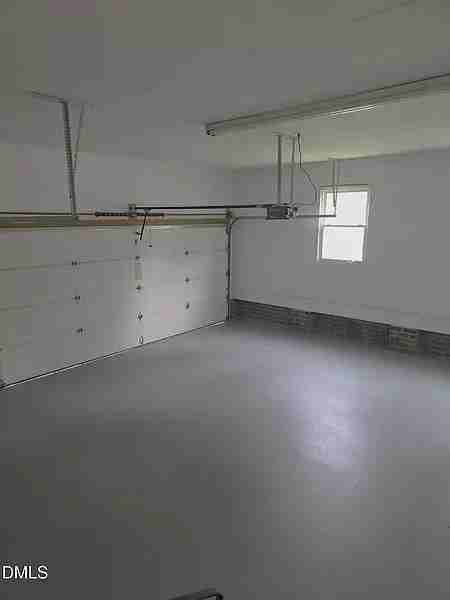 800 Stone Dr - Photo 5 of 20