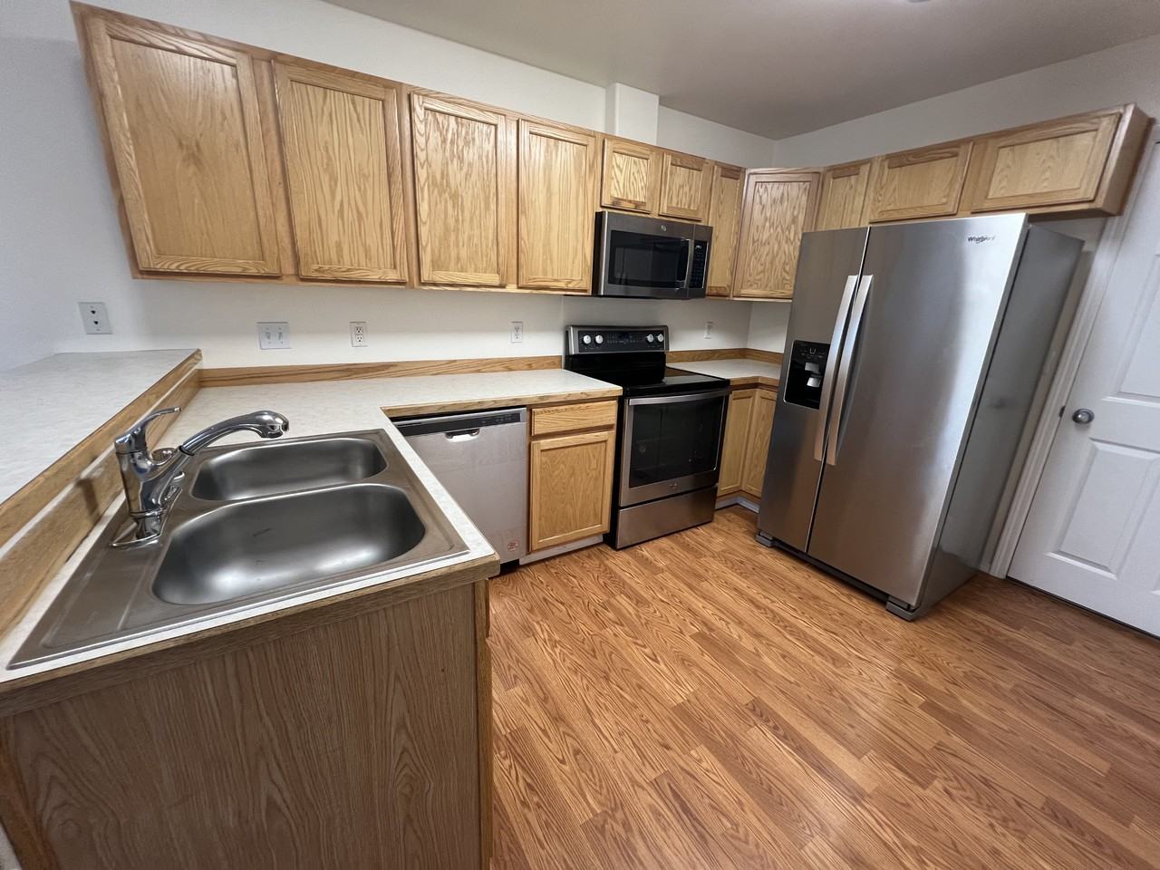 6709 E 10th Ave #6709 - Photo 5 of 17