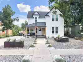 featured image of 623 E Willamette Ave #1