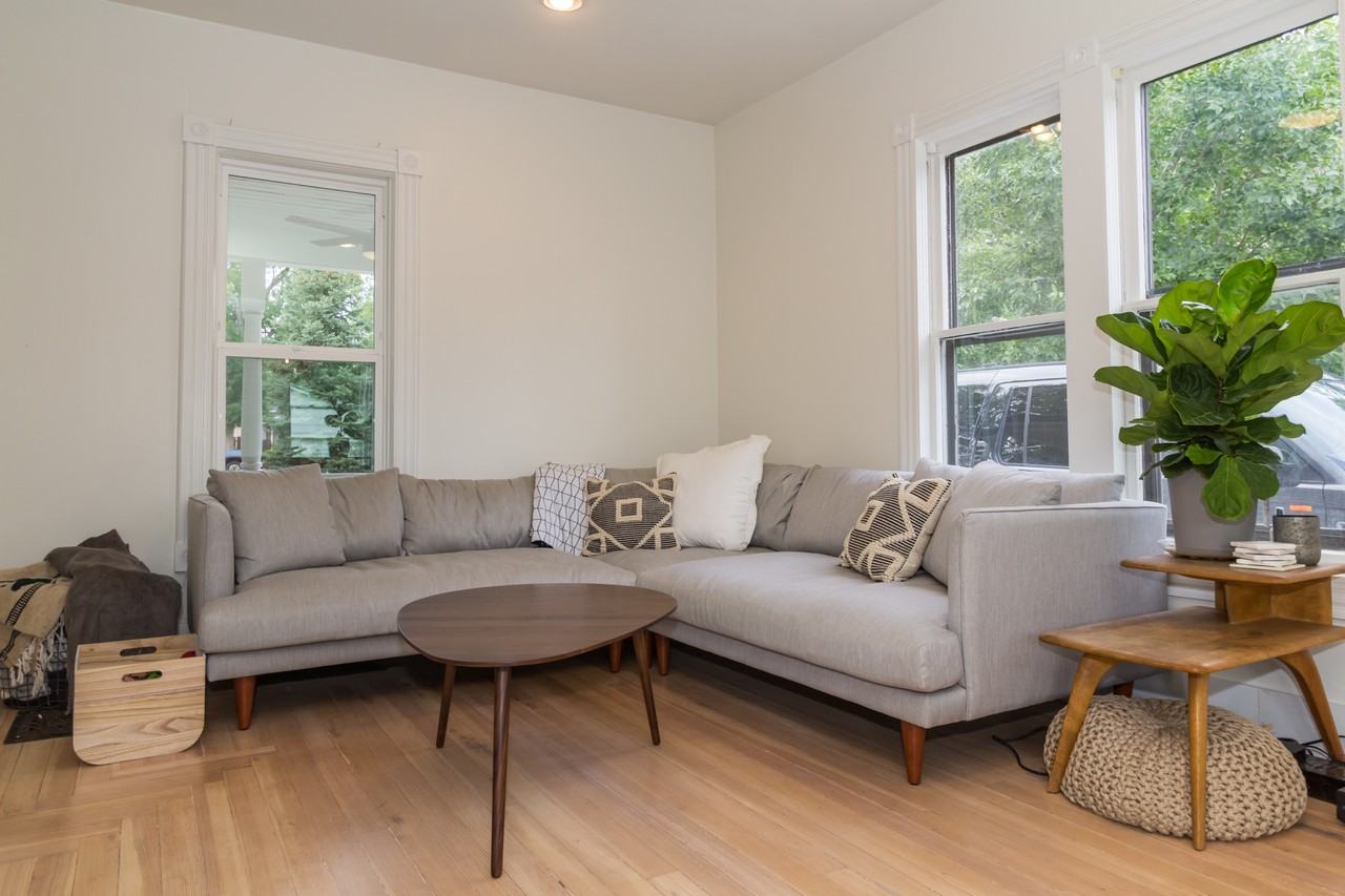 623 E Willamette Ave #1 - Photo 6 of 32