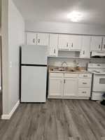 featured image of 384 Avenue N Sw #1