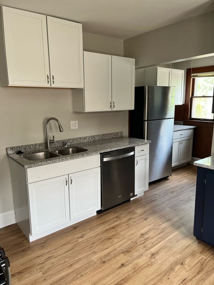2332 N 63rd St #B - Photo 3 of 12
