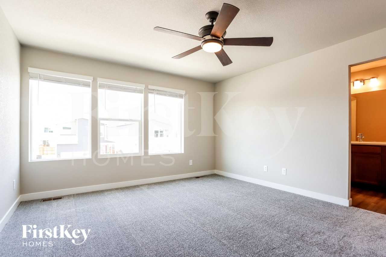 11246 Bufflehead Ln - Photo 7 of 15