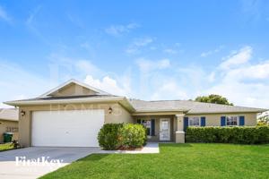 featured image of 466 Ne 1st Ave