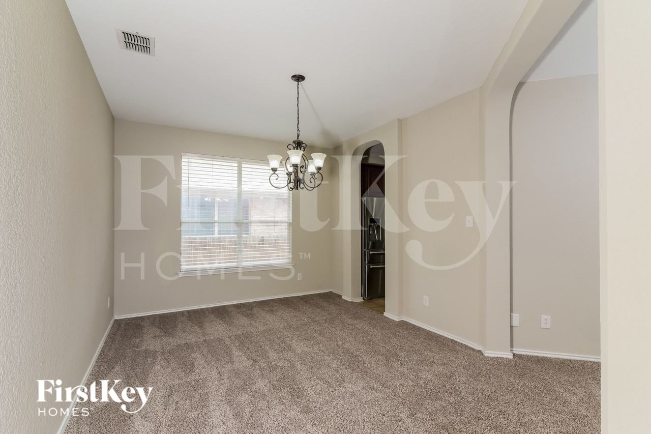 12230 Averhoff - Photo 4 of 16